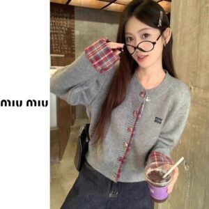 [국내배송]미우미우 체크 배색가디건