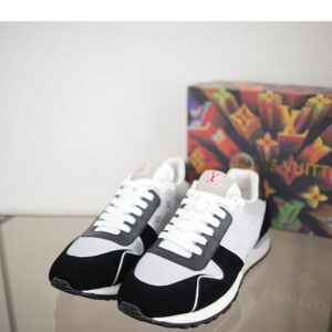 [국내배송]루이비통 [Louis Vuitton] 루이비통 런어웨이 스니커즈