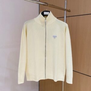 [국내배송]프라다 2025ss PD 짚업 니트 자켓(색상추가)