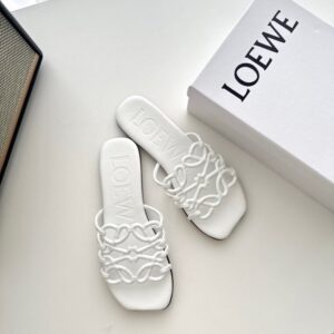 [국내배송]로에베 페탈 애너그램 슬라이드