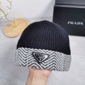 [국내배송]프라다 헤링본 비니