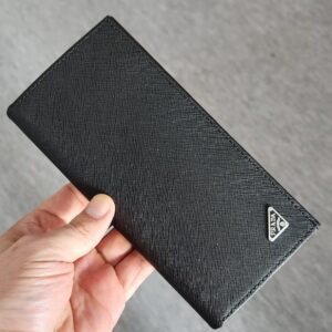 [국내배송]프라다 사피아노 장지갑